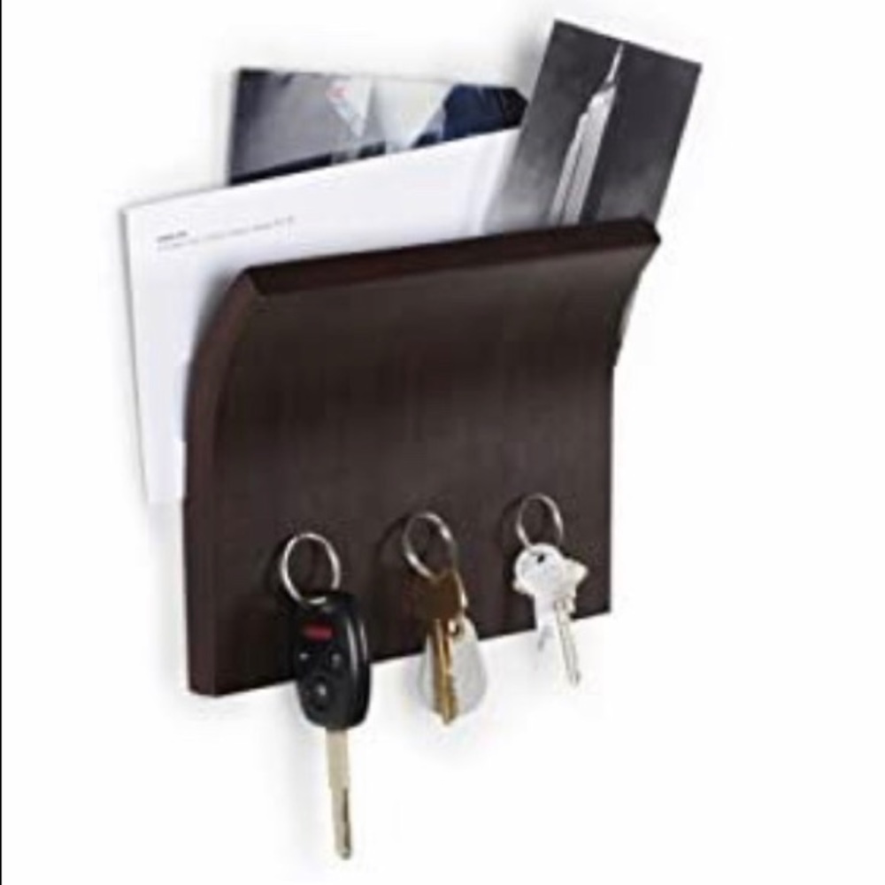 Umbra Magnetic Key & Mail Organizer